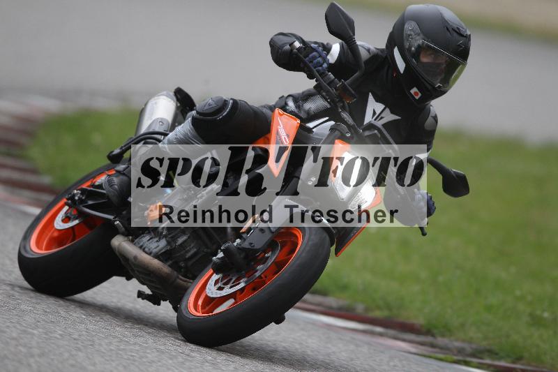 Archiv-2025/10 23.04.2025 Cornu Master School ADR/gruen-vert/1